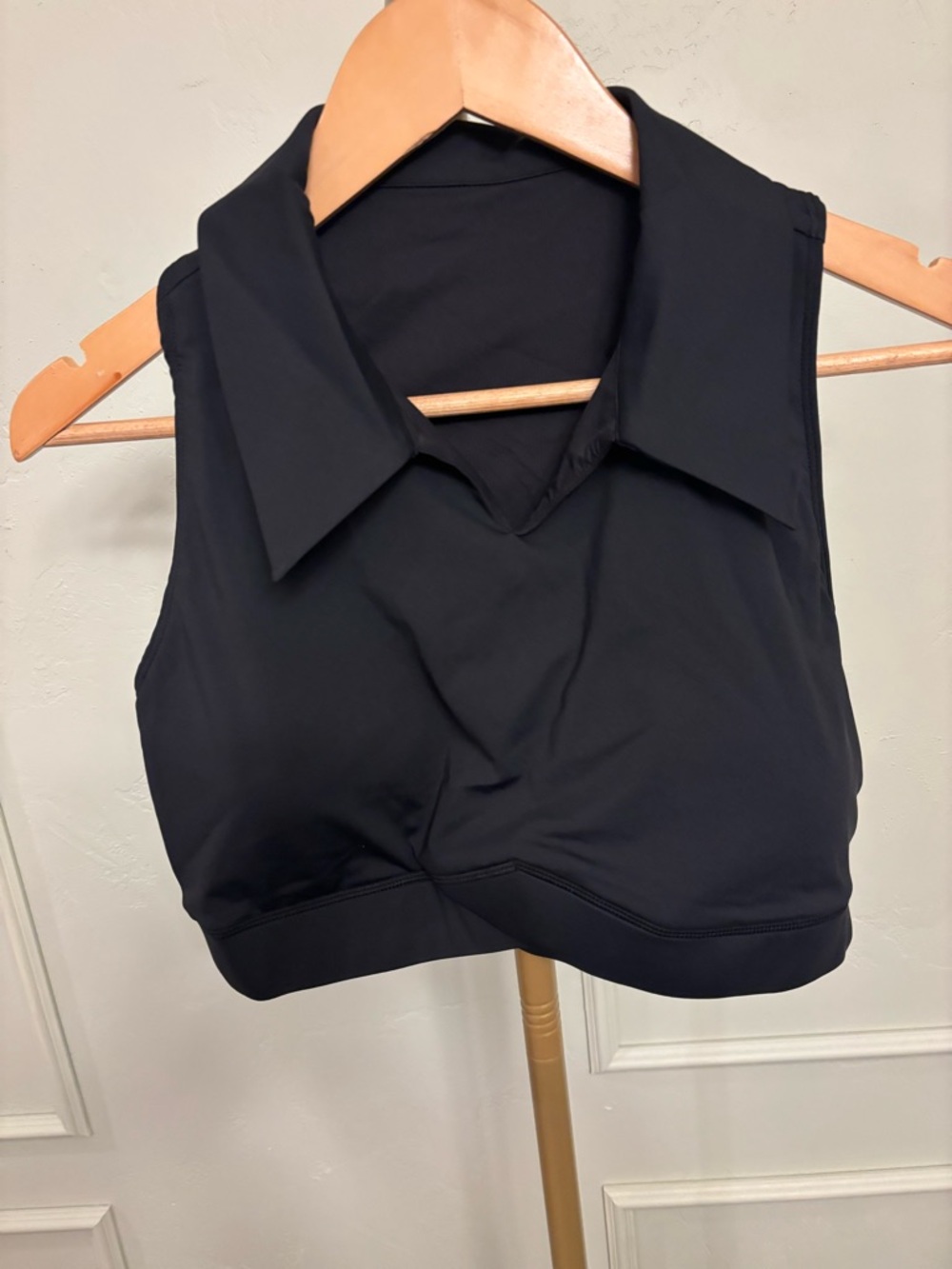 HALARA Collared Crop Top Black Padded Stretchy Active Top - Golf Tennis MSRP $45 - Picture 3 of 4